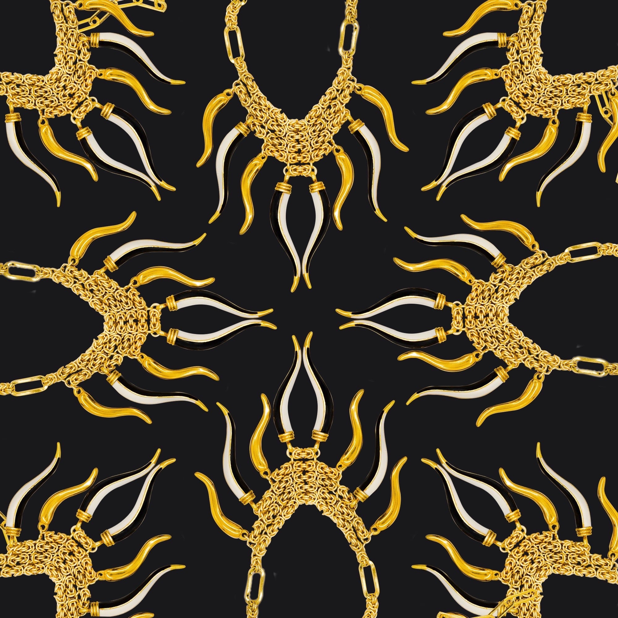 Safari Cornicello Necklace