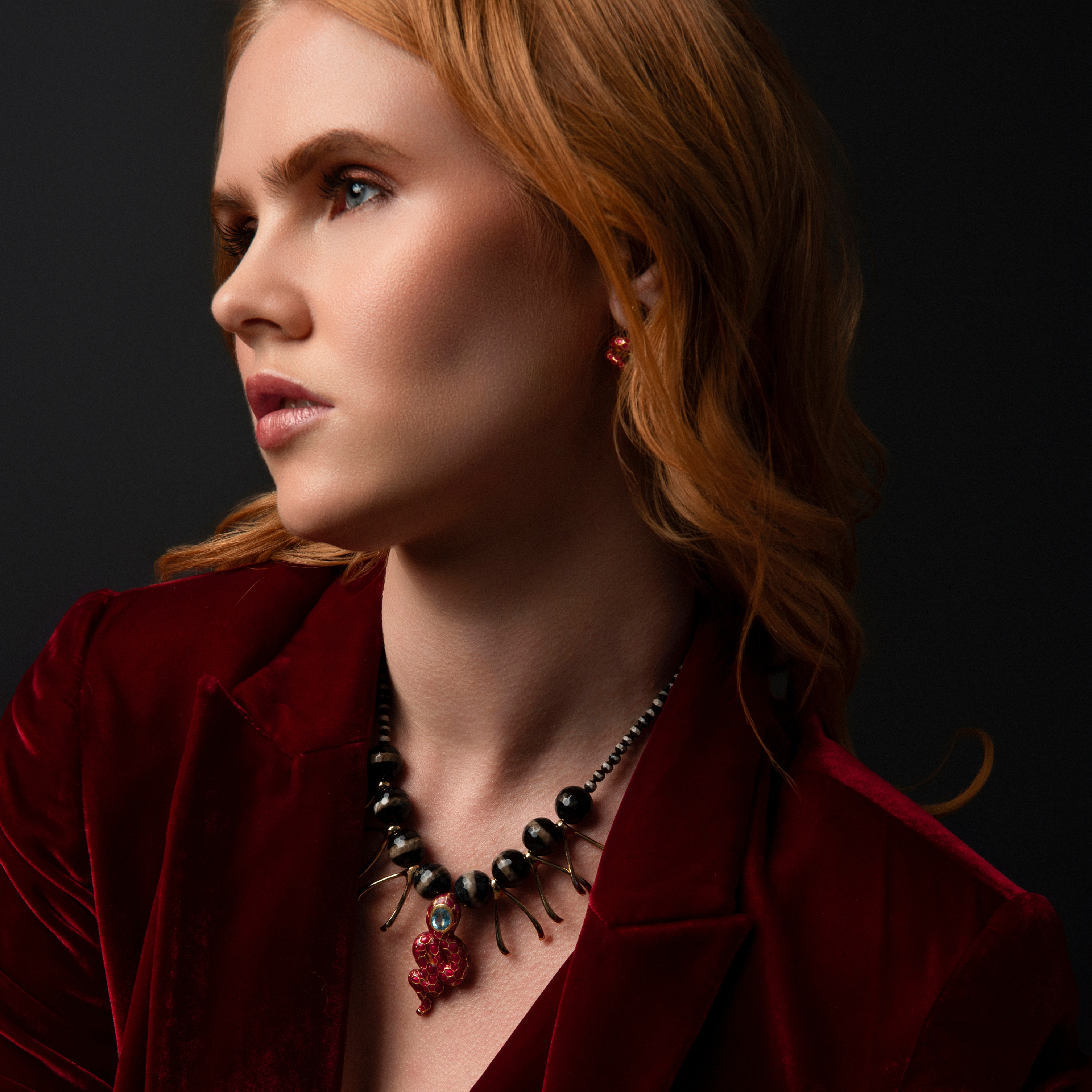 Wishbone Anakonda Burgundy Necklace