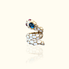 Load image into Gallery viewer, Anakonda Ivory Ring
