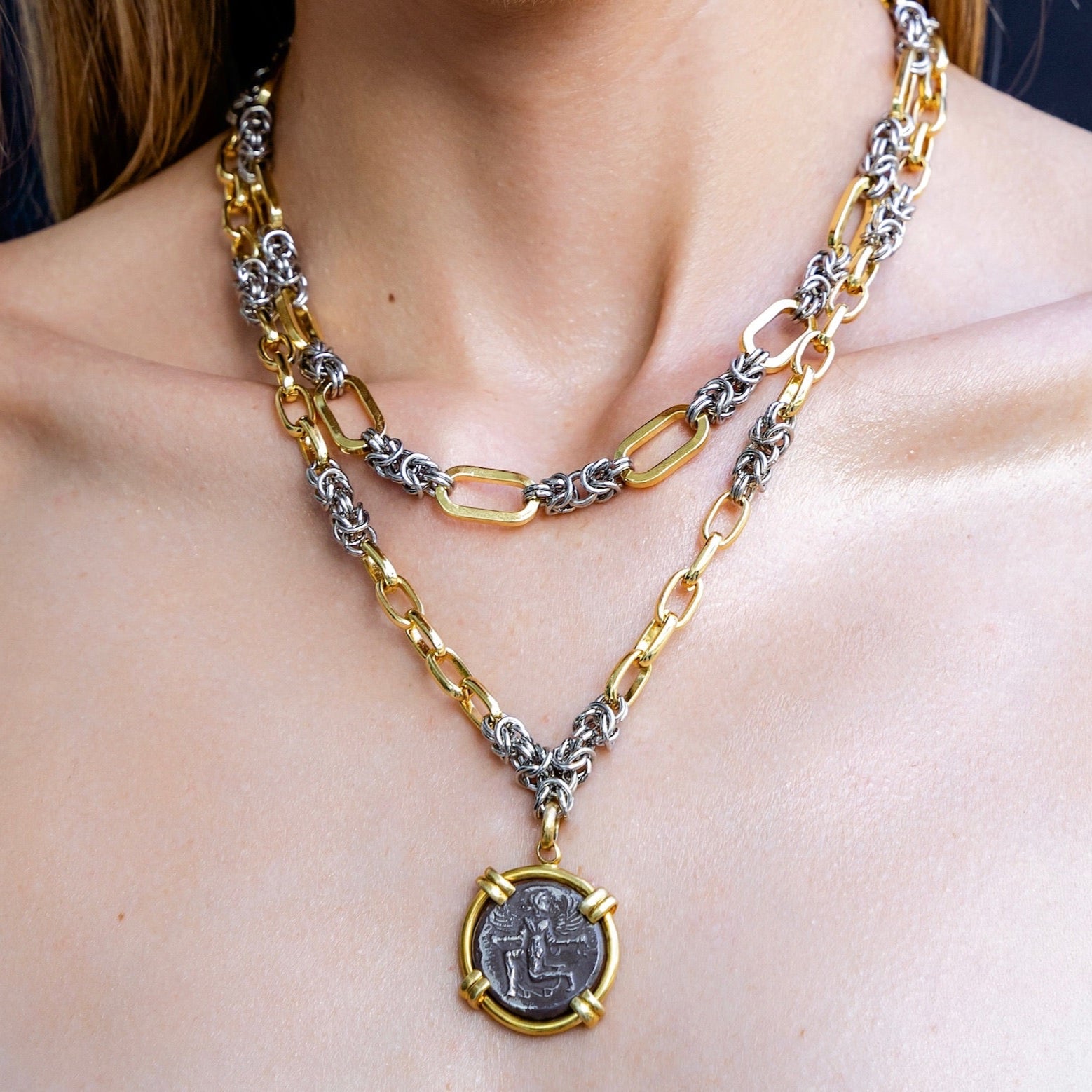 DEJA VU - Coin Necklace