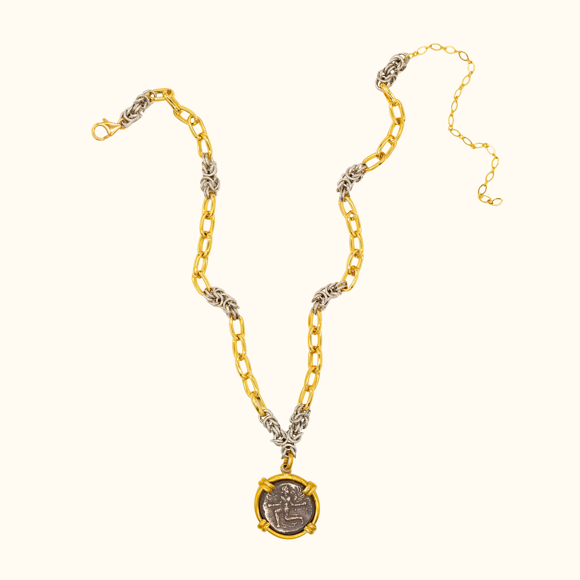 DEJA VU - Coin Necklace